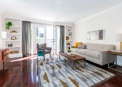 3401 Barham