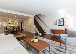 3401 Barham