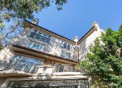 3401 Barham