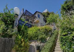 Hollywood Heights