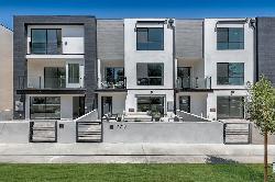 Vantage Villas