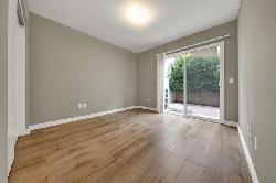 De Celis Court