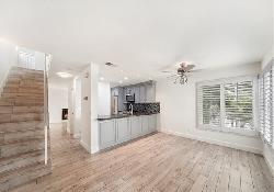 Silverlake Townhomes