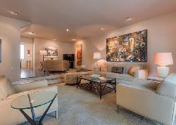 Sherman Oaks Townhomes