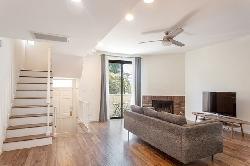 Hayvenhurst Townhomes