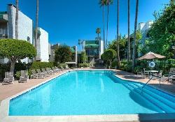 Encino Spa East