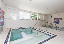 Encino Spa East
