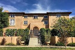 Beverly Hills Flats