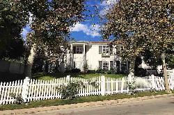 Crest Streets
