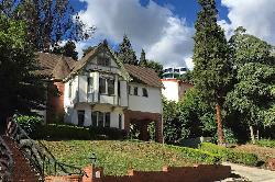 Crest Streets