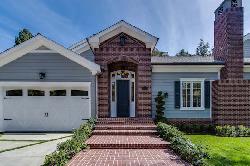 Moraga Drive