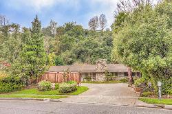 Moraga Drive