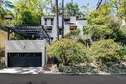Hollywood Knolls Homes