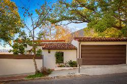Hollywood Knolls Homes