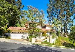 Lake Hollywood Estates