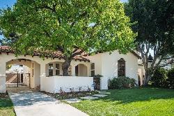 Fairfax District Homes