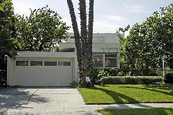 Hancock Park Homes