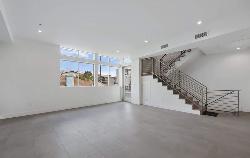 Manning Court 4