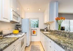 Larrabee Villas