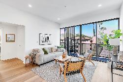 Larrabee Residences
