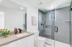 Larrabee Residences