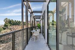 Larrabee Residences