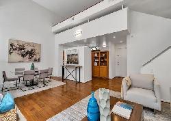 11915 Gorham