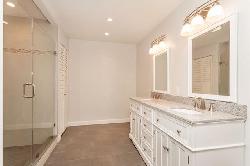 Encino Spa South