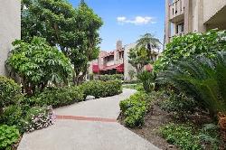 Encino Spa South