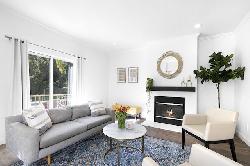 Universal Townhomes