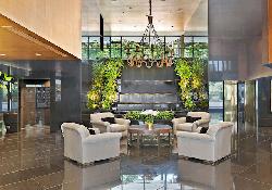 Wilshire House