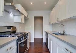 1722 Brockton