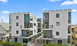 Bella Court