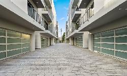 Bella Court