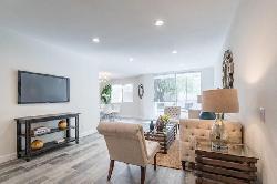 Continental at Sherman Oaks