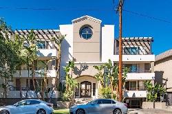 Continental at Sherman Oaks
