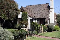 Los Feliz Knolls Homes