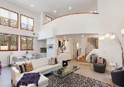 812 Euclid