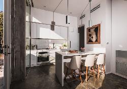 854 Westmount Dr