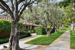 1040 S Orange Grove