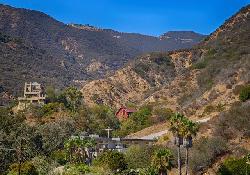 Las Flores Mesa