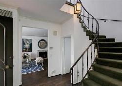 Trianon, The