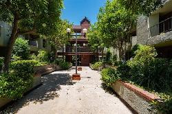 McCambridge Townhomes