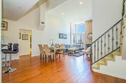 Hobart Villa