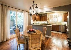 Playhouse Villas