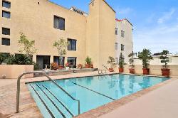 Encino Racquet Club