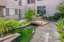Encino Racquet Club