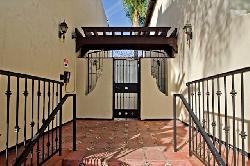 Encino Vista Townhomes