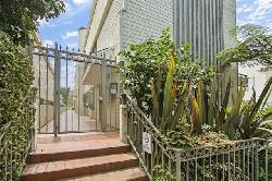 1024 12th St