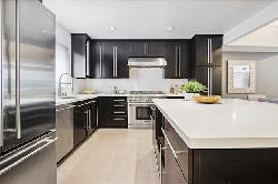 1024 12th St